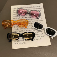 Load image into Gallery viewer, 1Pc Retro Fashion Anti-UV Fashion Black Square Sunglasses for Men Women Chic Cat Eye Frame Eyeglasses
