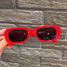 Load image into Gallery viewer, 1Pc Retro Fashion Anti-UV Fashion Black Square Sunglasses for Men Women Chic Cat Eye Frame Eyeglasses
