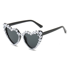 Load image into Gallery viewer, 1Pc Large Frame Love Pearl Sunglasses Heart Shape Personality UV400 Casual Black Sun Glasses Eyewear for Adult Women
