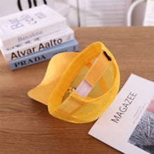 Load image into Gallery viewer, Spring And Summer Children's Baseball Caps Breathable Mesh Hats For Boys And Girls Outdoor Travel Sunhats

