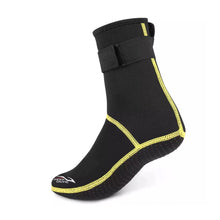 Load image into Gallery viewer, 1Pair 3MM Thick Neoprene Snorkeling Socks Non-Slip Non-Cut Thermal Socks Beach Winter Swimming Gear
