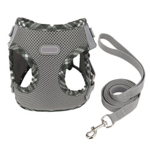 Load image into Gallery viewer, Pet Harness Anti-Pull Adjustable Comfortable Traction Rope Pet Harness Leash Set for Small Dogs and Cats
