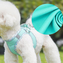 Load image into Gallery viewer, Pet Harness Anti-Pull Adjustable Comfortable Traction Rope Pet Harness Leash Set for Small Dogs and Cats
