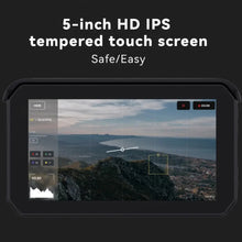 Load image into Gallery viewer, 5" Screen Motorcycle Navigation GPS Wireless Apple Carplay Android Auto Motorcycle BT IP67 Waterproof Touch Screen Display
