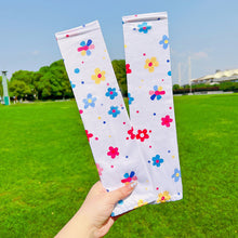 Load image into Gallery viewer, Summer Children's Sunscreen Sleeves Cute Cartoon Animal Outdoor Sunscreen Breathable Ice Silk Sleeves Arm Sleeves
