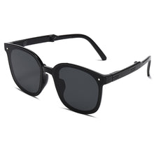 Load image into Gallery viewer, UV400 Folding Sunglasses Portable Ultra Light Sun Protection UV Protection Sunglasses for Both Men and Women
