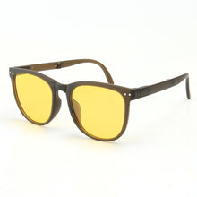Load image into Gallery viewer, UV400 Folding Sunglasses Portable Ultra Light Sun Protection UV Protection Sunglasses for Both Men and Women
