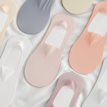 Load image into Gallery viewer, 9 Colors Invisible Boat Socks Breathable Sock Women Ice Stockings Summer Ultrathin Cotton Socks Anti-Slip Solid Boat Socks
