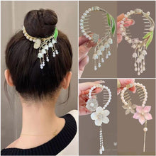 Load image into Gallery viewer, Elegant Tassel Hair Claw Rhinestone Pearl Flower Tassels Hair Clip Women Girl Ponytail Holder Hairpins Fringe Hair Accessories
