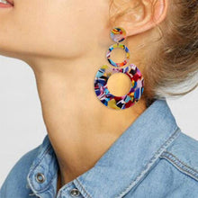 Load image into Gallery viewer, Geometric Circle Acrylic Earrings Without Piercing Big Round Earring For Women Jewlery Delicate Accessory Gift 2024 Trend
