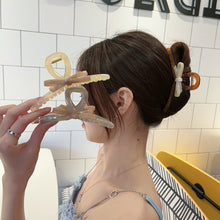 Load image into Gallery viewer, Bow-knot Large Hair Claw Acrylic Hairpin For Women Girl Barrette Korean Style Hair Clips Hairpin 2024 Trend Hair Accessories
