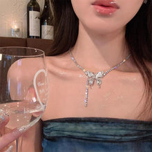 Load image into Gallery viewer, Shiny Butterfly Collar Necklace Women Fashion Jewelry Elegant Festival Party Charm Accessory Memorial Jewelry Gift 2024 Trend
