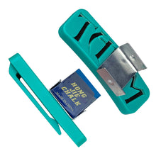 Load image into Gallery viewer, 1PC Billiard Chalk Storage Box With Hanging Clip Iron Round Square Chalk Clip Magnetic Absorption Billiard Supplies
