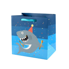 Load image into Gallery viewer, 1pc Kids Birthday Gifts Bag Cartoon Shark Blue Birthday Toys Paper Bag with Handle Widen Thicken Bag Birthday Party Decor Shower Party Gift Bag
