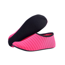 Load image into Gallery viewer, Unisex Water Shoes Swimming Diving Socks Summer Aqua Beach Sandal Flat Shoe Seaside Non-Slip Sneaker Socks Slipper for Men Women
