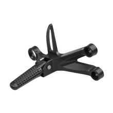 Load image into Gallery viewer, 2Pcs Aluminum Alloy Motorcycle Foot Pegs Rests Pegs Holders Motorbike Dirt Pit Bike For Suzuki Raider 150
