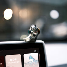 Load image into Gallery viewer, Cute Cat Car Dashboard Ornaments Gifts Car Center Console Decoration Auto Interior Accessories for Woman
