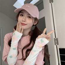Load image into Gallery viewer, 1Pair Women Summer Ice Arm Sleeves Flower Pattern Sun Protection Sleeves Car Driving Cyclicing Arm Covers Outdoor Sunscreen Loose Ice Silk Sleeve
