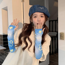 Load image into Gallery viewer, 1Pair Women Summer Ice Arm Sleeves Flower Pattern Sun Protection Sleeves Car Driving Cyclicing Arm Covers Outdoor Sunscreen Loose Ice Silk Sleeve
