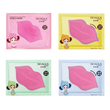Load image into Gallery viewer, 5PCS Lemon Vitamin Essence Moisturizing Lip Mask Anti Crack Fade Lip Lines Lip Patch Soften Dead Skin Anti Chipping Gel Lip Mask
