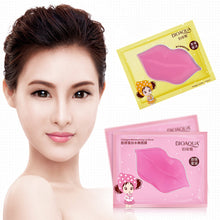 Load image into Gallery viewer, 5PCS Lemon Vitamin Essence Moisturizing Lip Mask Anti Crack Fade Lip Lines Lip Patch Soften Dead Skin Anti Chipping Gel Lip Mask
