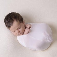 Load image into Gallery viewer, Newborn Posing Bean Bags Newborn Photography Props Wraps Baby Photo Blanket Photo Accessories
