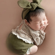 Load image into Gallery viewer, 2Pcs/Set Newborn Green Lace Romper Jumpsuit Rabbit Headband Set Baby Boy Girl Photography Clothes
