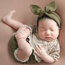 Load image into Gallery viewer, 2Pcs/Set Newborn Green Lace Romper Jumpsuit Rabbit Headband Set Baby Boy Girl Photography Clothes
