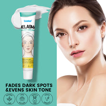 Load image into Gallery viewer, Facial Fade Spots Cream Treating Melasma Facial Beauty and Freckle Lightening Cream Melasma Relief Cream Skin Care Products
