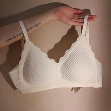Load image into Gallery viewer, Lace Seamless Bra Women Small Chest Brassier Tops Gather Push Up Simple Wireless Bralette Female Comfortable Underwear 2024 New Sexy One-Piece Lingerie
