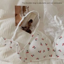 Load image into Gallery viewer, Seamless Girl's Bra Simple Lace Cherry Print Brassier Top Cute Gathered Thin Underwear Breathable Brassier Students Wireless Bralette Beautiful Back Comfortable Lovely Lingerie
