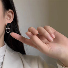 Load image into Gallery viewer, Gothic Punk Heart Earrings Hollow Thorn Rose Pendant Earrings Female Punk Charm Ear Jewelry Fashion Hip Hop Vintage Accessories
