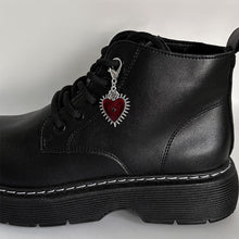 Load image into Gallery viewer, Gothic Hearts Pendant Martin Boots Shoes Buckles For Women Men Decoration Metal Snap Hook Shoes Dark Wind Accessories Party Jewelry
