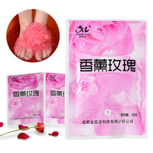 Load image into Gallery viewer, 10pcs/5set Rose Bubble Bath Powder Foot Bath Crystal Foot Bath Crystal Mud Body Foot Salt SPA Exfoliation Bath Mud Spa Pedicure
