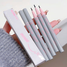 Load image into Gallery viewer, Long-lasting Waterproof Freckle Pen Non-Smudge Mole Marker Pen Quick Drying Natural Simulated Spotted Pen Makeup Cosmetics
