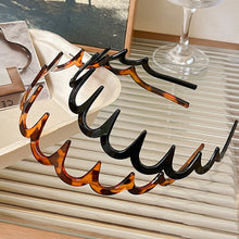 Load image into Gallery viewer, New Headband Hair Comb Zigzag Band Woman Man Anti-Slip Sharks Tooth Hair Hoop Make Up Styling Crown Headwear Gift Rescue Broken Hair Artifact
