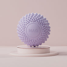 Load image into Gallery viewer, Handheld Fascia Ball Magnetic Therapy Acupoint Massage Muscle Relaxation Fascia Ball Shoulder Neck Back Leg Massage Soothing Fascia Ball
