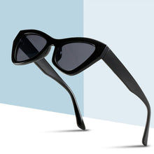 Load image into Gallery viewer, Retro Cat Eye Sunglasses Women Small Frame Glasses Classic Leopard Sun Glasses Fashion UV400 Eyewear Shades Punk Y2K Outdoor Accessories
