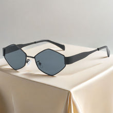 Load image into Gallery viewer, Fashion Vintage Rhombus Sunglasses Polygonal Metal Frame Sun Glasses Women Men Retro Punk Shades UV400 Eyewear Unique Outdoor Accessories
