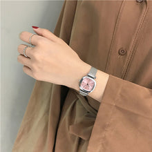 Load image into Gallery viewer, Compact Retro Quartz Watch Alloy Square Dial Simple Alloy Watchband Versatile Casual Wordless Wristwatch for Women
