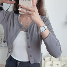 Load image into Gallery viewer, Small Dial Solid Color Square Dial Watch for Women Elegant Silicone Strap Watch Fashionable Campus Creative Style Watch
