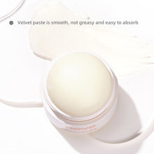 Load image into Gallery viewer, Portable Convenient Solid Perfume Balm Natural Fresh Fragrance Cream Mild Long-lasting Body Balm Aroma Deodorant Fragrance
