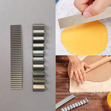 Load image into Gallery viewer, 5Pcs Clay Cutter Pottery Flexible Wavy Blade Cutter Stainless Steel Ceramic Lace Cutting Set DIY Art Polymer Cutting Tool Art Sculpting
