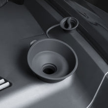 Load image into Gallery viewer, Car Glass Wiper Filling Funnel Filler Leakproof Windshield Automotive Modification Accessories For Tesla Model 3 Y 2023
