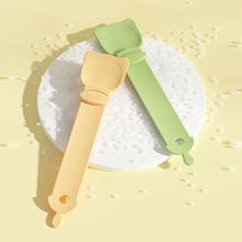 Load image into Gallery viewer, Pet Feed Spoon Food Scoop Cat Strip Squeezer Feeder Dispenser Indoors Puppy Kitten Snack Liquid Food Scoop Kitty Pet Supplies
