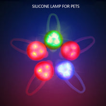 Load image into Gallery viewer, Pet Night Walking Warning Light Pendant Dog Puppy Led Silicone Glowing Collar Safety Flashing Pendant Outdoor Hiking Backpack Bag Lights
