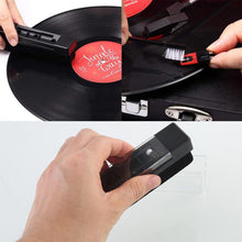 Load image into Gallery viewer, 1 Set Anti Static Vinyl Record Cleaner Dust Remover Brush for Phonograph Turntable LP Vinyl Records Cleaning Kit
