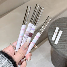 Load image into Gallery viewer, Colored Pearlescent Eyeliner Gel Pen Waterproof Sweatproof Long-lasting Dual Ended Eyeliner Convenient Eye Makeup Cosmetics
