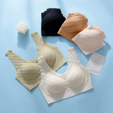 Load image into Gallery viewer, Lace Seamless Women's One-Piece Bra Comfortable Breathable Anti-sagging Sexy Gathering Without Steel Ring Underwear
