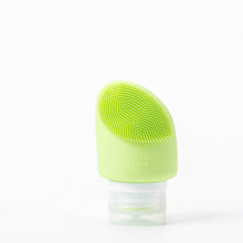 Load image into Gallery viewer, 60/90ML Facial Brush Sub-bottle Durable Portable Silicone Travel Bottle Bath And Skincare Products Leakproof Hygienic Storage Bottle
